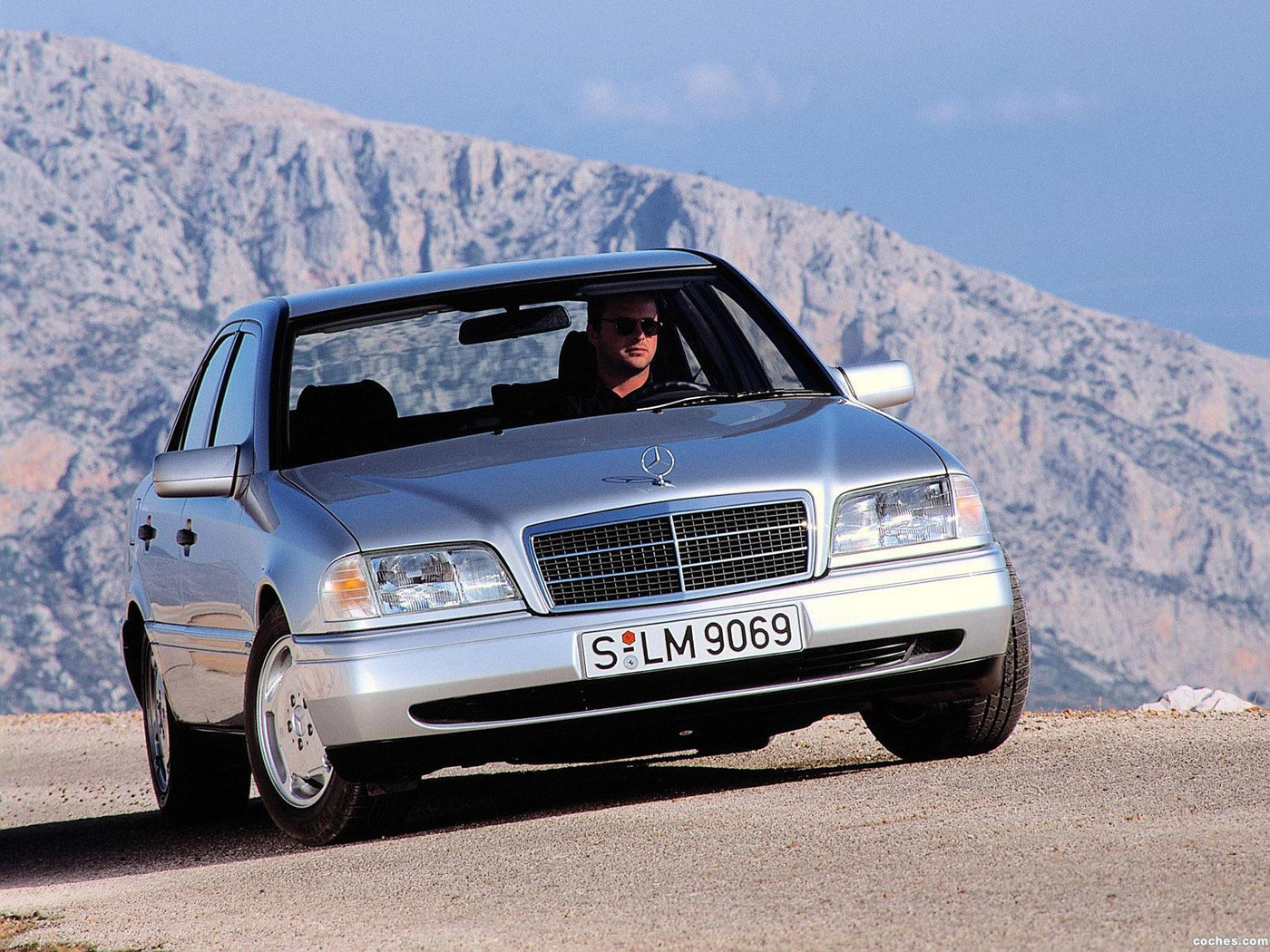 Fußmatten Mercedes-Benz Clase C W202 Limousine (1993-2000)