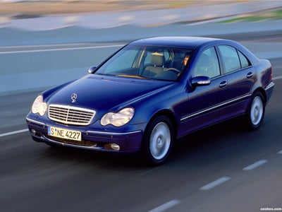 Fußmatten Mercedes-Benz Clase C W203 Limousine (2000-2006)
