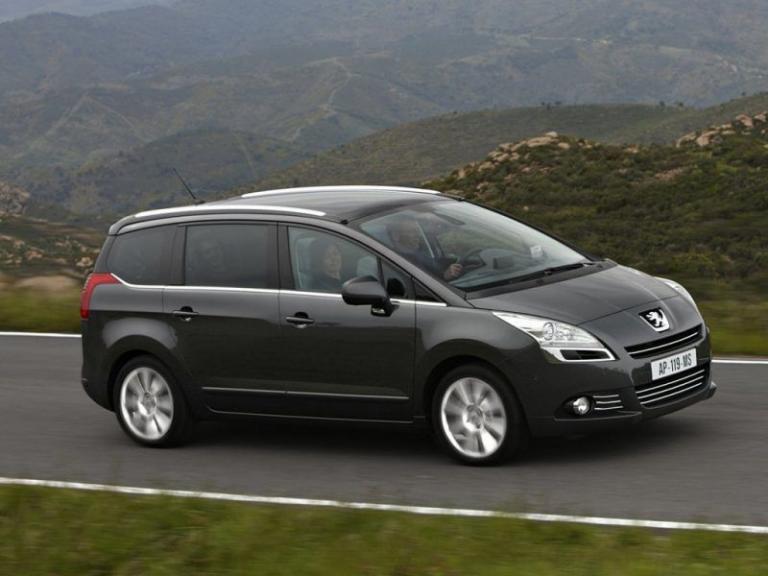 Fußmatten Peugeot 5008 7 Sitzer (2009-06/2017)